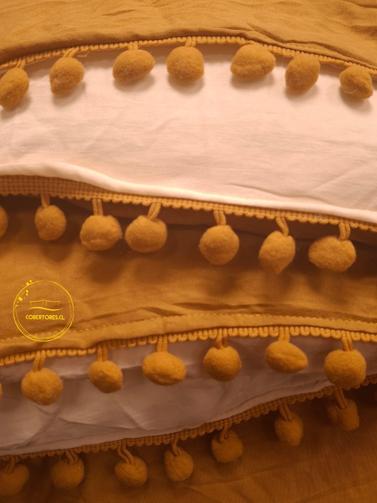 TELA ACOLCHADO – DOS PLAZAS MOSTAZA