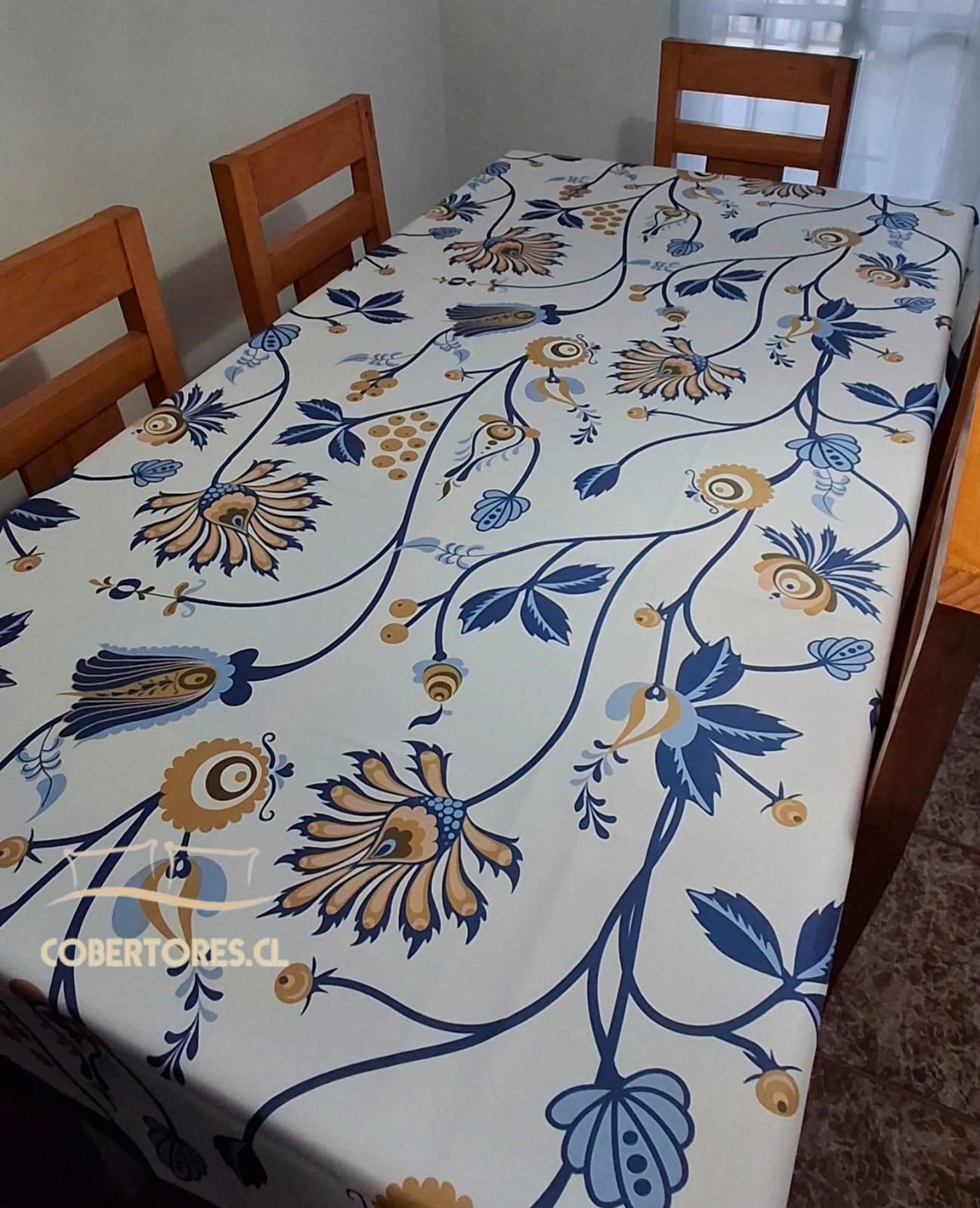 Mantel antimanchas impermeable azul 140 x 220 cm